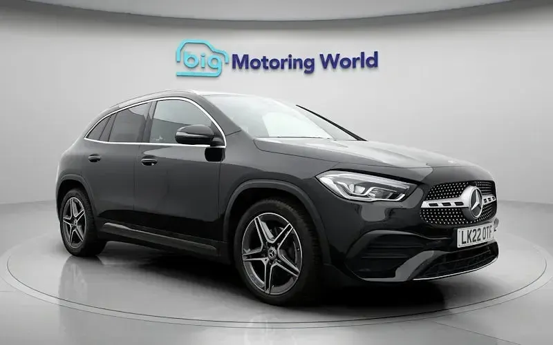 Used Mercedes GLA200 AMG line 163 HP (119 kW) 2022 Black SUV