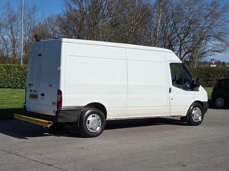 Used Ford Transit 115 HP (84 kW) 2011 White Van