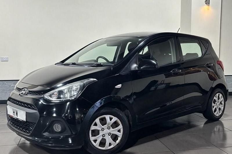 Black Used 2014 Hyundai i10 SE Hatchback | £4,495 (Fair price) - Image 1/1