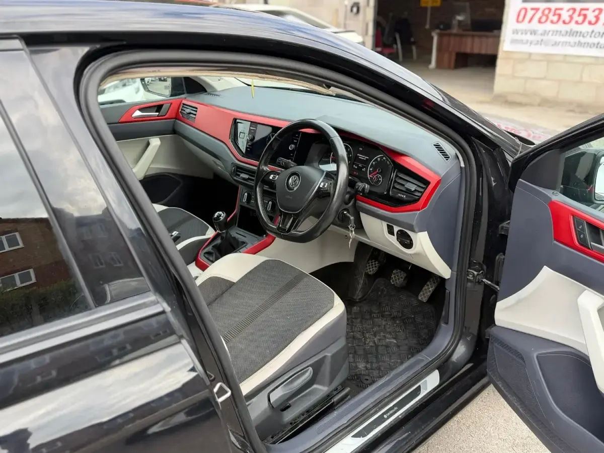 Usado VW Polo Beats 2019 Preto Citadino