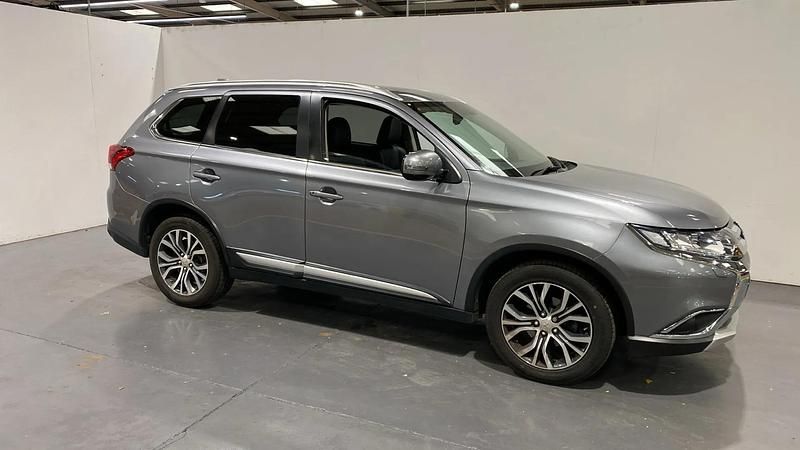 Grey Used 2018 Mitsubishi Outlander SUV | £13,998 (Fair price) - Image 1/3