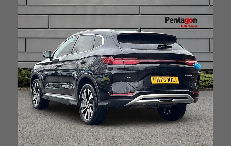 Used BYD Seal U Design 319 HP (234 kW) 2026 Black SUV