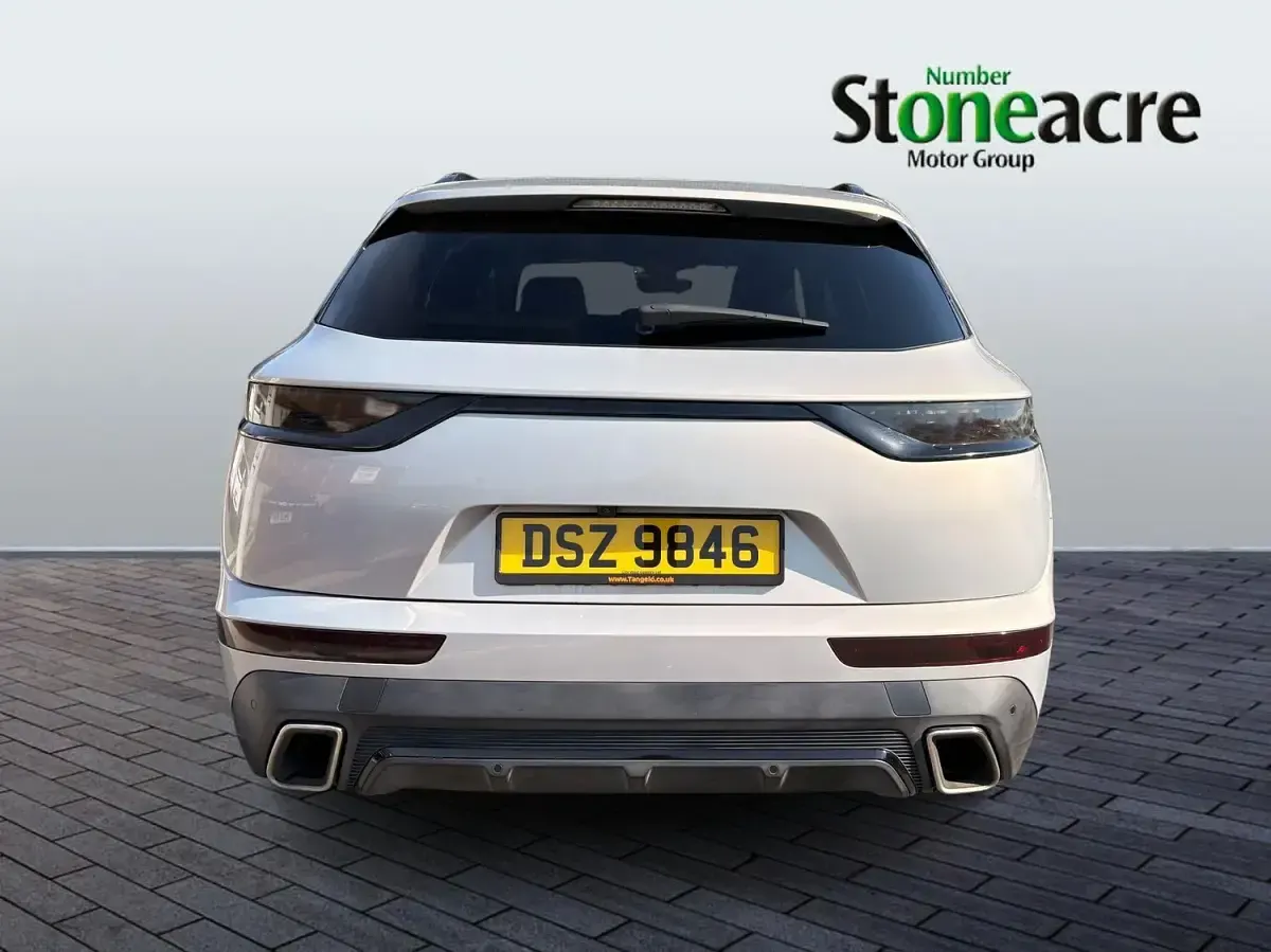 Used DS Automobiles DS7 Crossback Ultra Prestige 300 HP (220 kW) 2020 White SUV