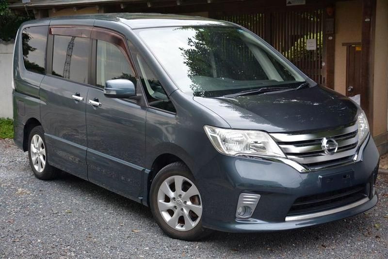 Blue grey Used 2011 Nissan Serena MPV | £7,995 (Super price) - Image 1/4