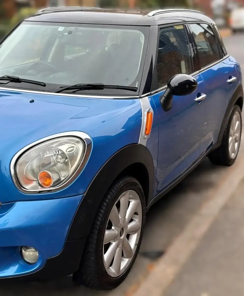 Used Mini Cooper 122 HP (89 kW) 2011 Blue Hatchback