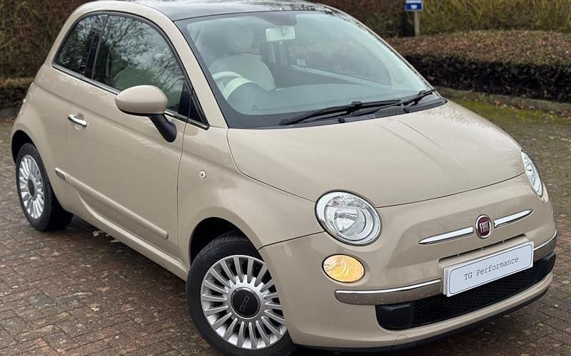 Used 2015 Fiat 500 Lounge Hatchback | £5,200 (Fair price) - Image 1/3