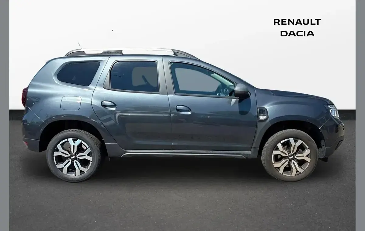 Used Dacia Duster Journey 88 HP (64 kW) 2023 Grey SUV