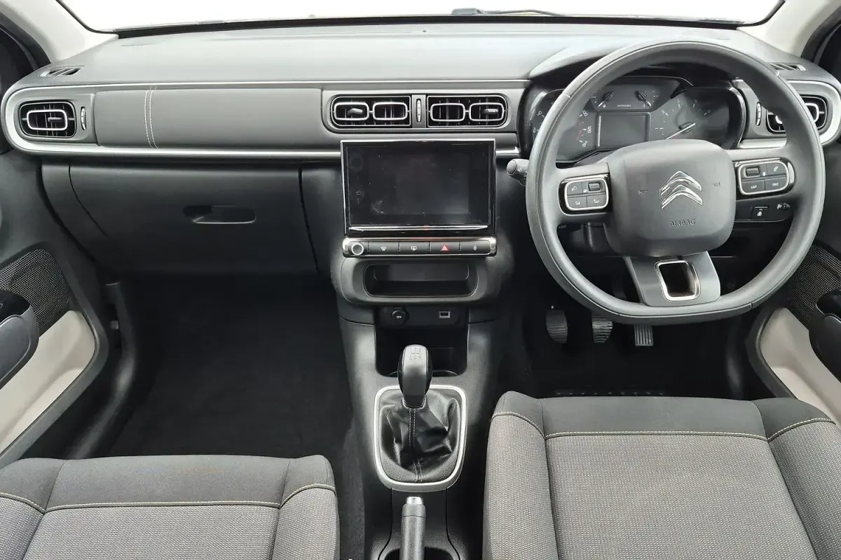 Used Citroën C3 PureTech 83 HP (61 kW) 2023 Black Hatchback