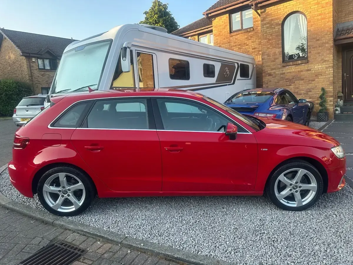 Used Audi A3 Sportback Sport 150 HP (110 kW) 2017 Red Hatchback