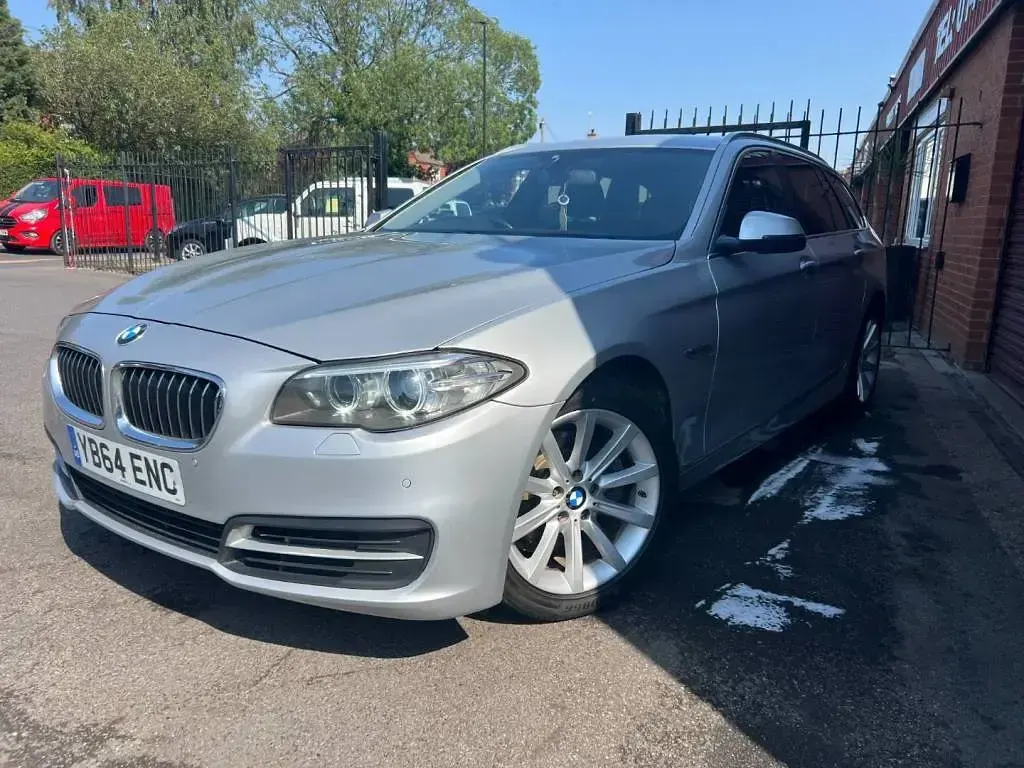 Used BMW 520 2015 Silver Estate