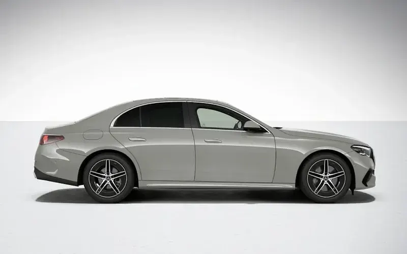 New Mercedes E200 AMG Line Premium 204 HP (150 kW) 2026 Sedan