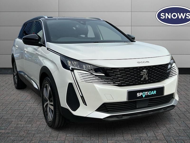 White Used 2024 Peugeot 5008 Allure MPV | £26,005 (Fair price) - Image 1/4