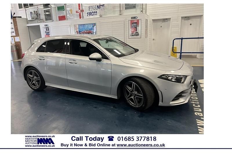 Used Mercedes A180 Executive 115 HP (84 kW) 2021 Silver Hatchback
