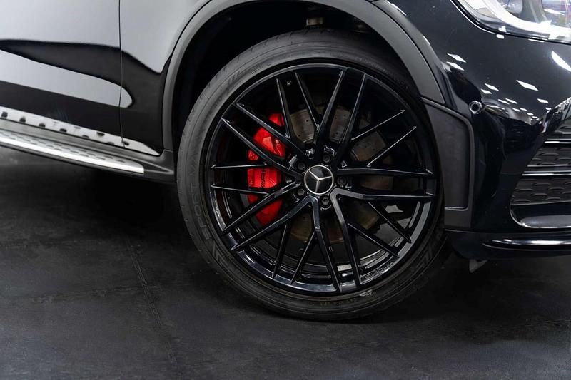 Used Mercedes GLC43 AMG Premium Plus 390 HP (286 kW) 2020 Black Estate