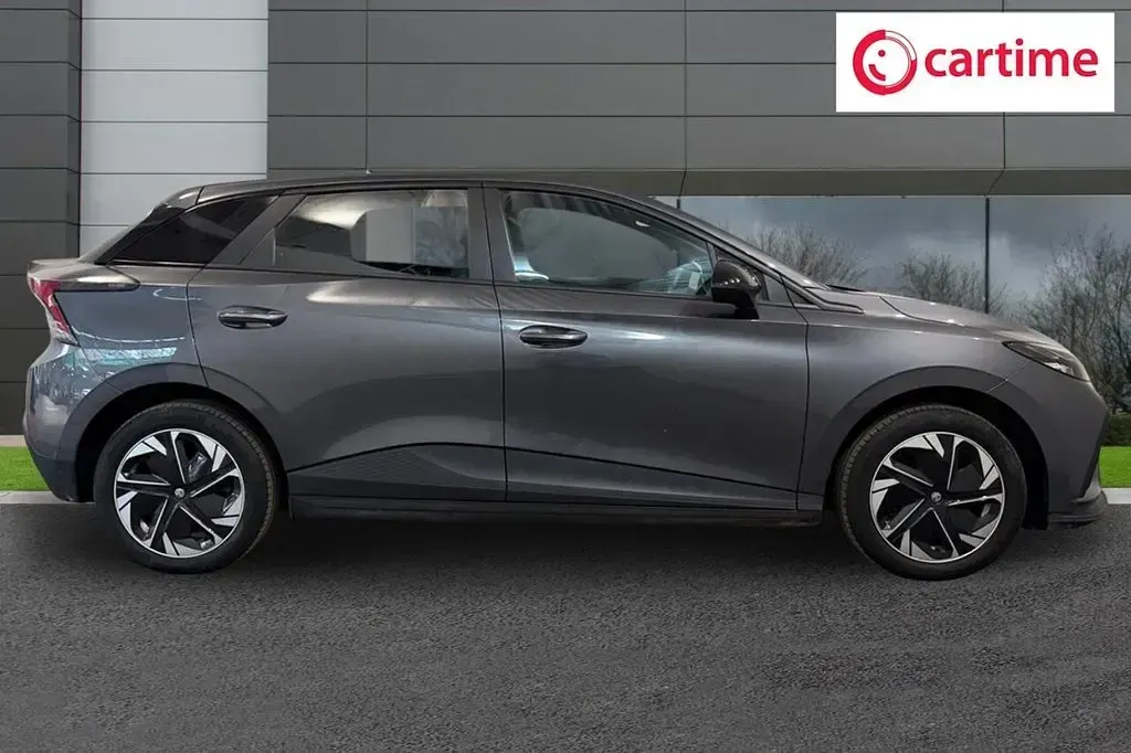 Used MG MG4 EV SE 319 kW (435 HP) 2023 Grey Hatchback