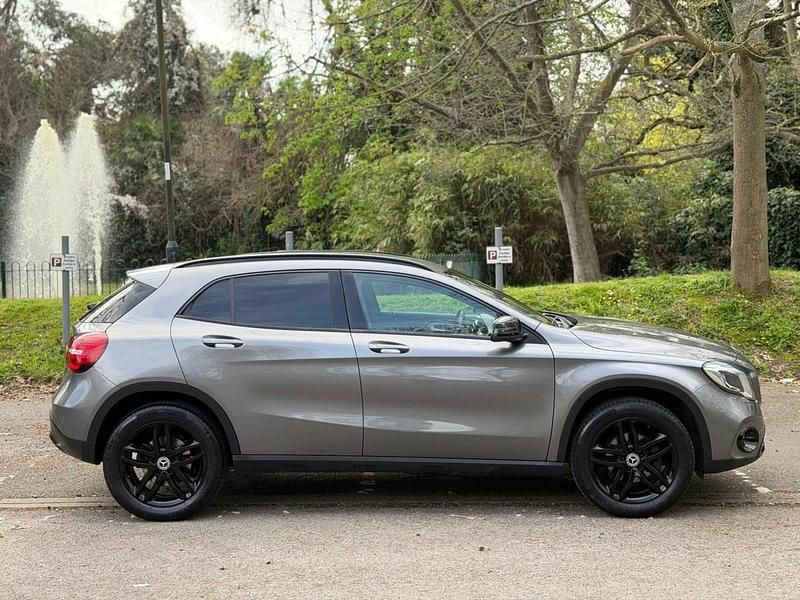 Used Mercedes GLA180 Urban 2018 Grey SUV