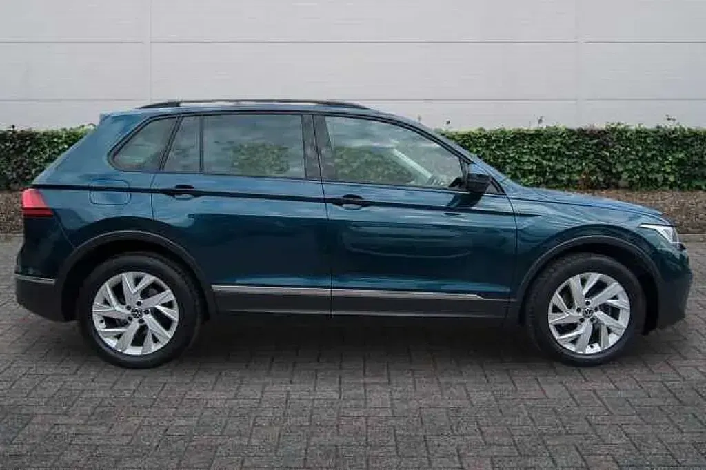 Używany VW Tiguan 150 KM (110 kW) 2023 SUV