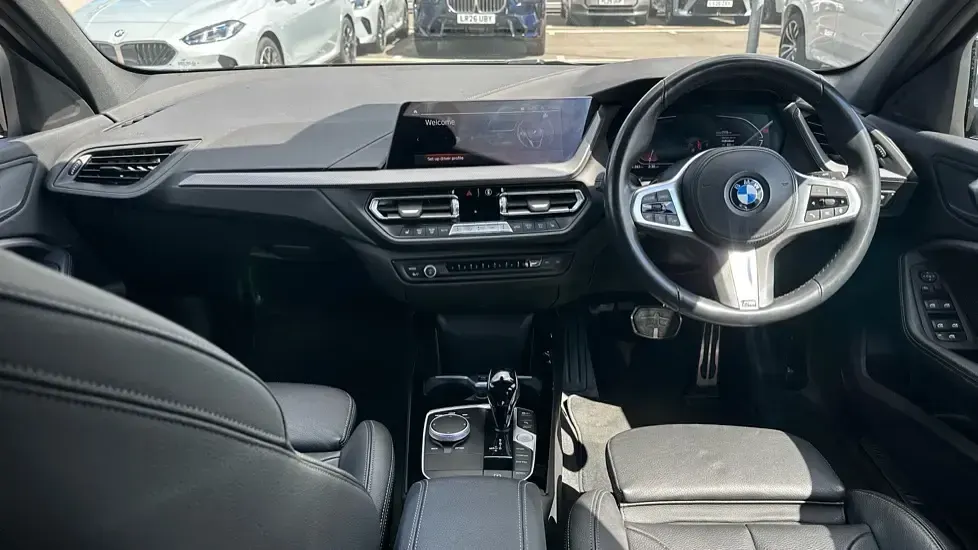 Used BMW 118 M Sport 134 HP (98 kW) 2023 Black Hatchback
