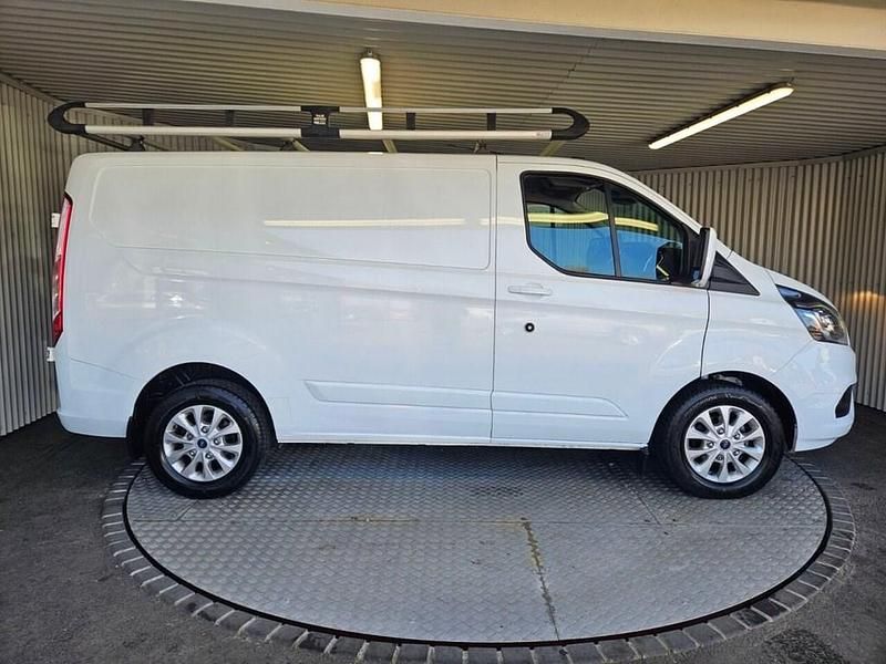 Used Ford Transit Custom Limited 2021 White Van