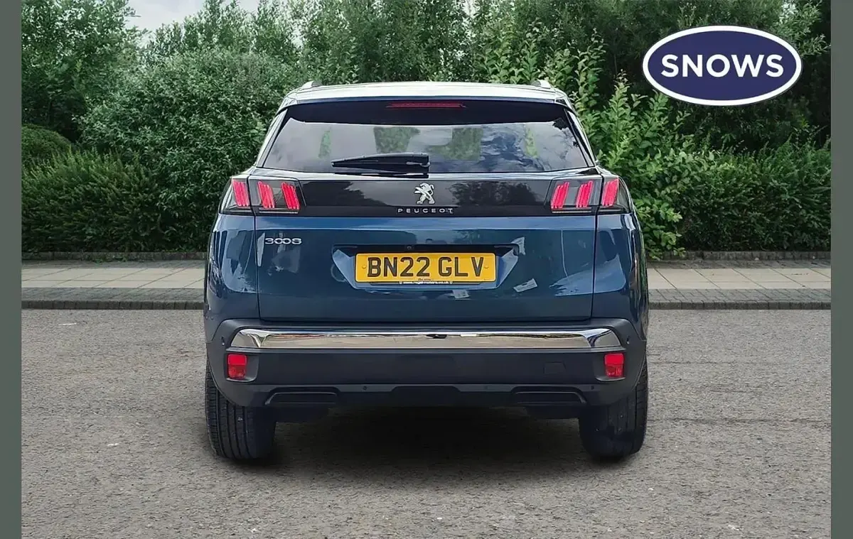 Used Peugeot 3008 Allure Premium 131 HP (96 kW) 2022 Celebus blue SUV