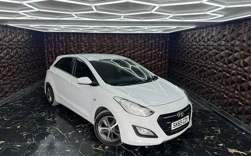 Used Hyundai i30 SE 120 HP (88 kW) 2015 Hatchback