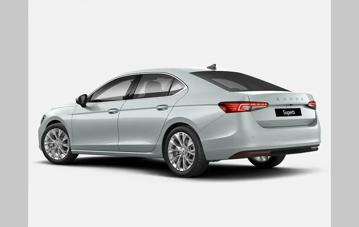 Nuevo Skoda Superb SE L 147 CV (108 kW) 2026 Plateado Utilitario