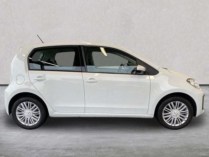 Used VW up! S 65 HP (47 kW) 2021 White Hatchback