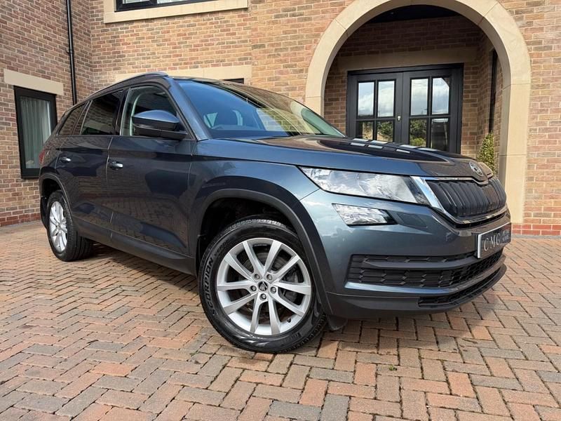 Usado Skoda Kodiaq SE 150 HP (110 kW) 2019 Cinzento SUV