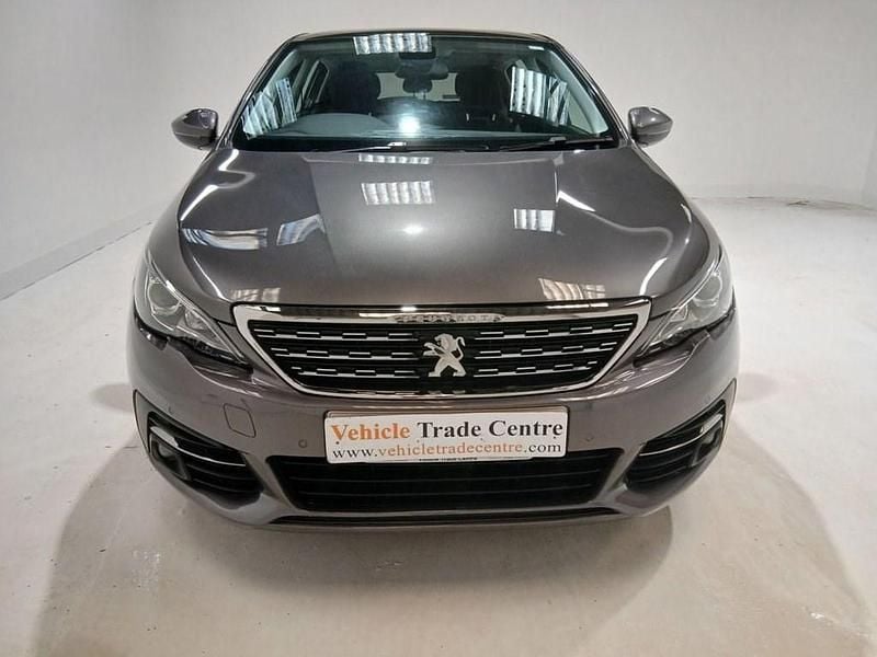 Used Peugeot 308 Allure 130 HP (95 kW) 2018 Grey Hatchback