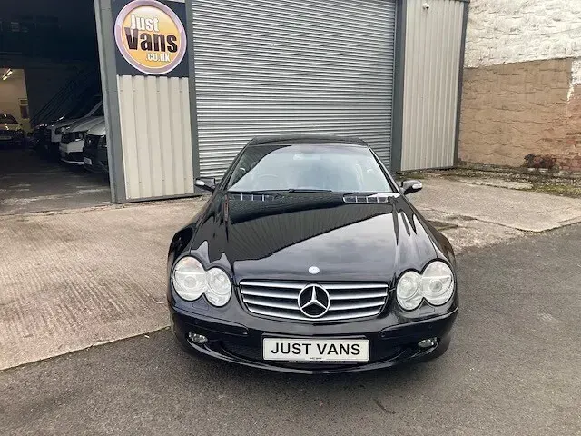 Used Mercedes SL350 245 HP (180 kW) 2004 Black Cabriolet