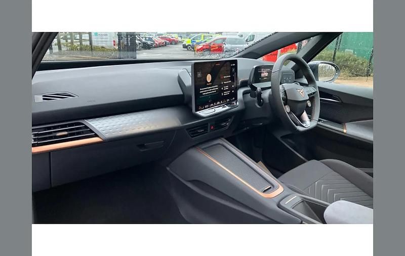 New Cupra Born e-Boost 166 kW (226 HP) 2025 Other Hatchback