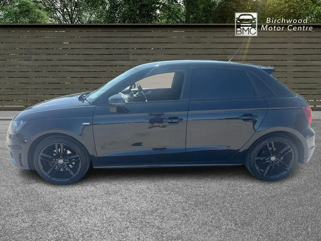 Used Audi A1 Sportback S-Line 122 HP (89 kW) 2013 Black Hatchback