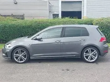 Used VW Golf VII R-line 150 HP (110 kW) 2017 Grey Hatchback