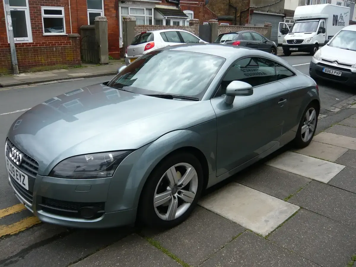 Used Audi TT 200 HP (147 kW) 2009 Grey Coupe