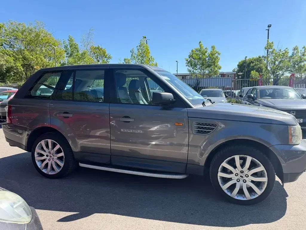 Second-hand Land Rover Range Rover Sport 390 CP (286 kW) 2006 Gri SUV