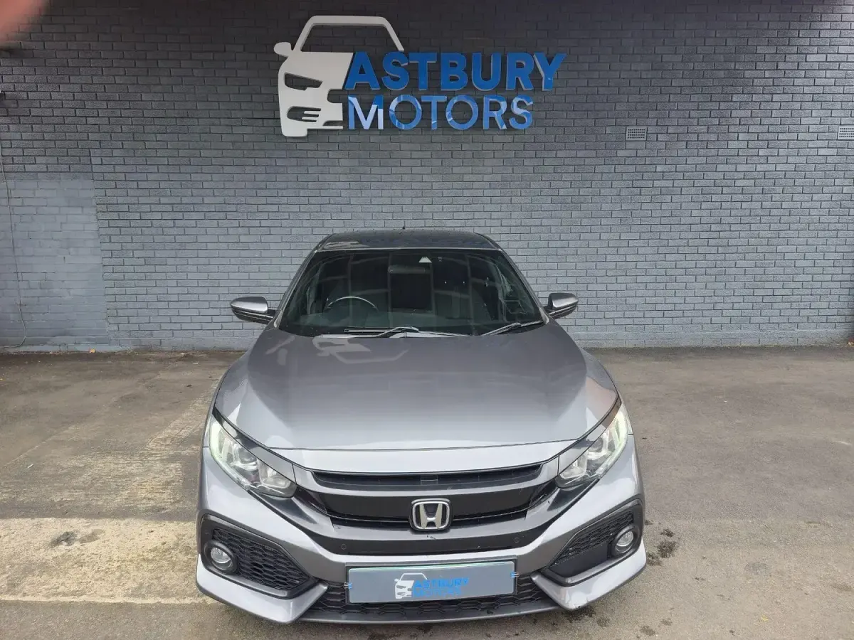 Used Honda Civic SR 2019 Grey Hatchback