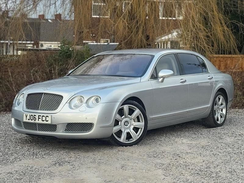 Used Bentley Continental Flying Spur 560 HP (411 kW) 2006 Silver Sedan