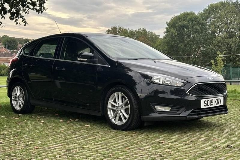 Black Used 2015 Ford Focus Zetec Hatchback | £4,990 (Fair price) - Image 1/1