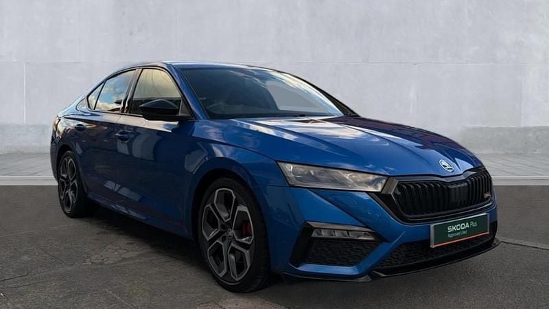 Race blue Used 2023 Skoda Octavia vRS Hatchback | £24,690 (Fair price) - Image 1/4