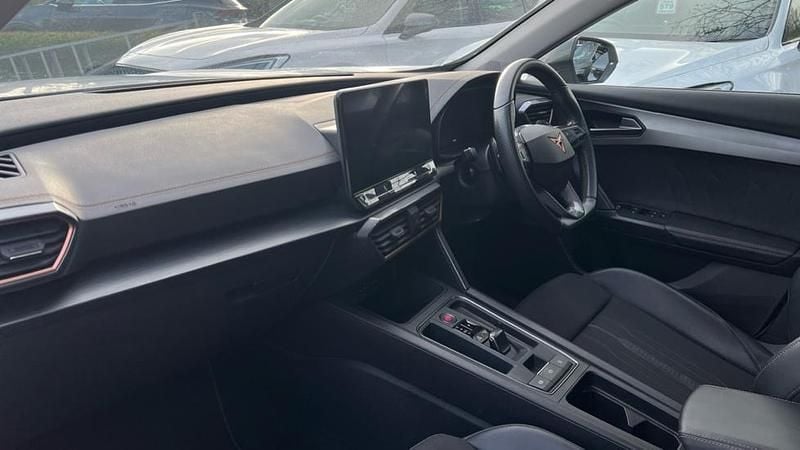 Used Cupra Formentor 150 HP (110 kW) 2023 White SUV