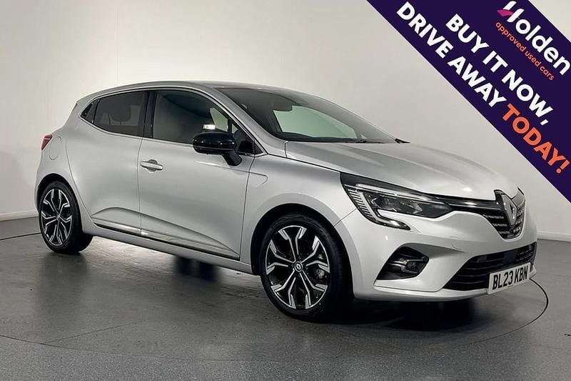 Silver Used 2023 Renault Clio V Techno Hatchback | £15,285 (Good price) - Image 1/1