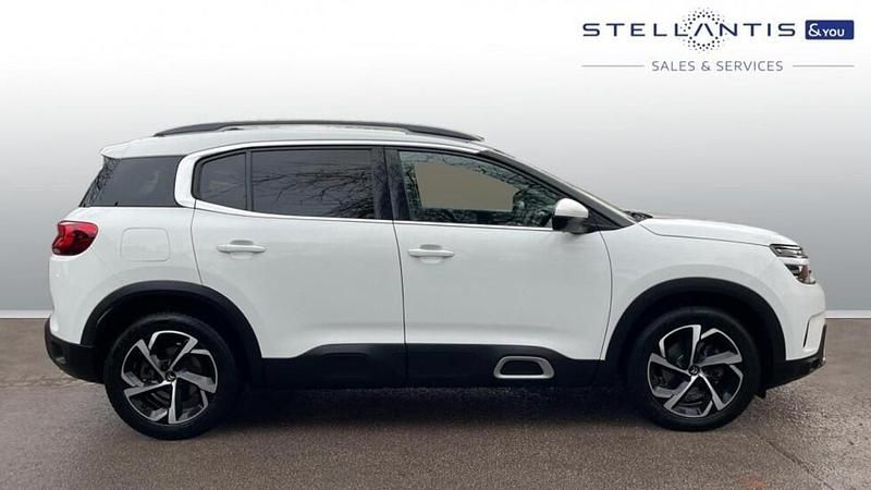 White Used 2022 Citroën C5 Aircross PureTech SUV | £10,615 (Good price) - Image 1/4