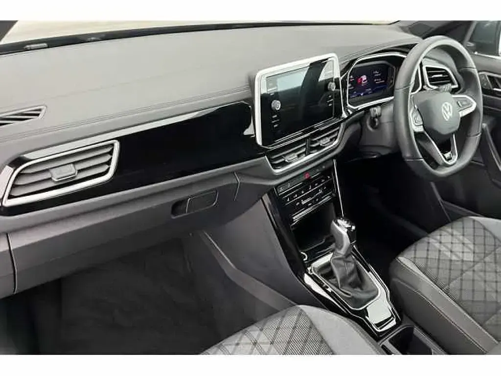 Used VW T-Roc R-line 150 HP (110 kW) 2025 Grey SUV