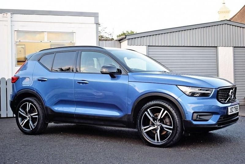 Used Volvo XC40 2018 Blue SUV