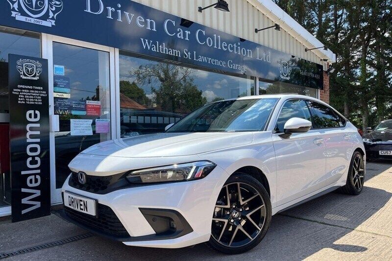 White Used 2022 Honda Civic Advance Hatchback | £26,495 - Image 1/1