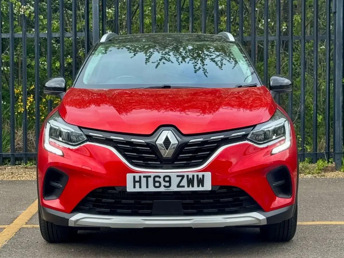 Używany Renault Captur Iconic 2020 Czerwony SUV