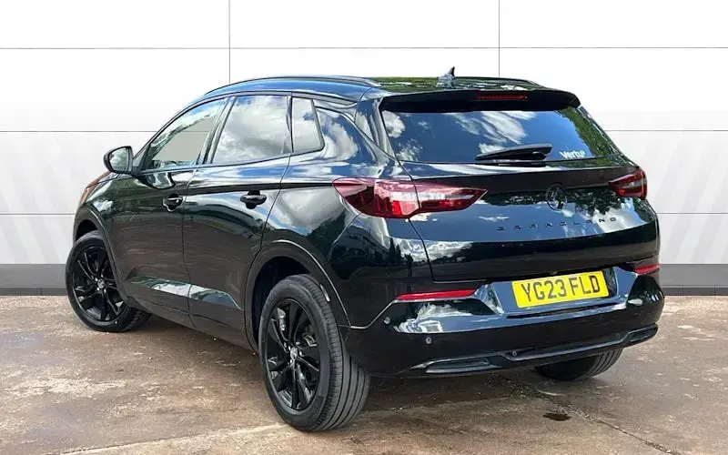 Used Vauxhall Grandland X 131 HP (96 kW) 2023 Black SUV