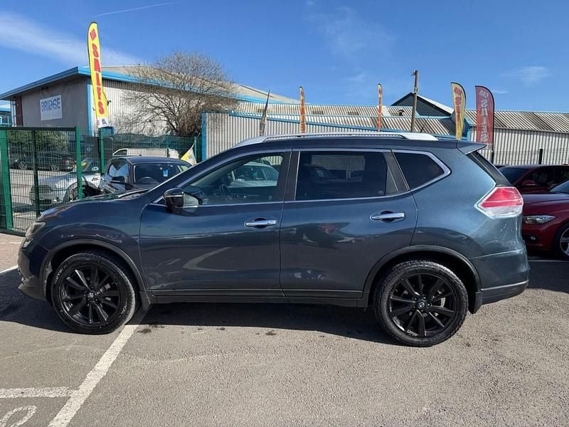 Used Nissan X-Trail N-TEC 130 HP (95 kW) 2015 Blue SUV