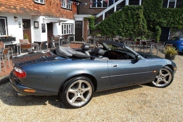 Used Jaguar XKR 370 HP (272 kW) 2001 Cabriolet