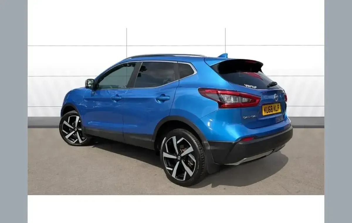 Used Nissan Qashqai Tekna+ 138 HP (101 kW) 2018 Blue SUV